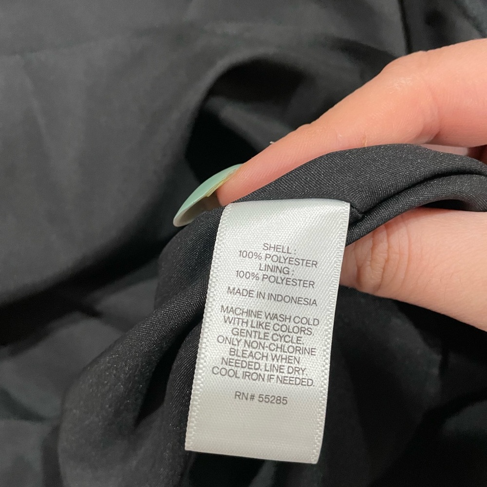 Express black cami - Picture 6 of 6